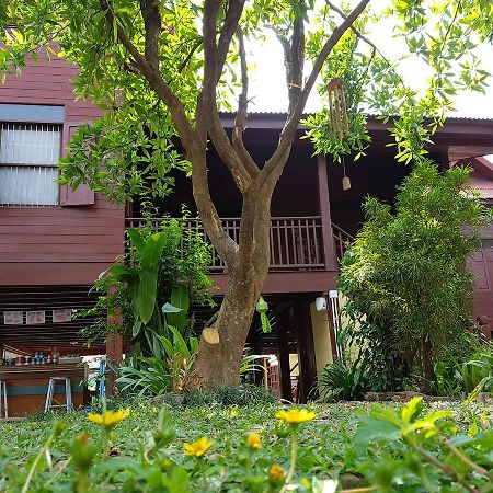 Baanwealaa Guesthouse (Adults Only) Chiang Mai Exterior foto