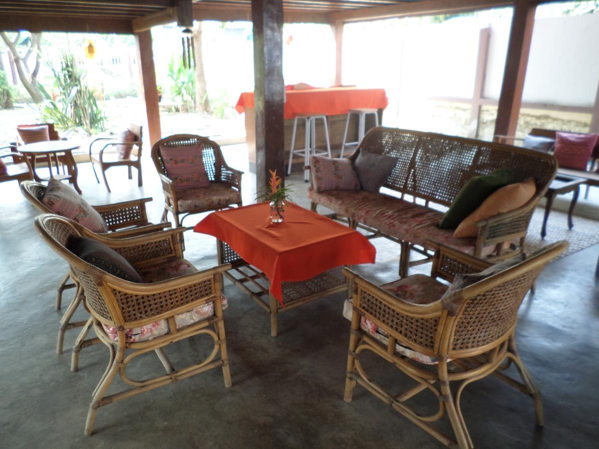 Baanwealaa Guesthouse (Adults Only) Chiang Mai Exterior foto